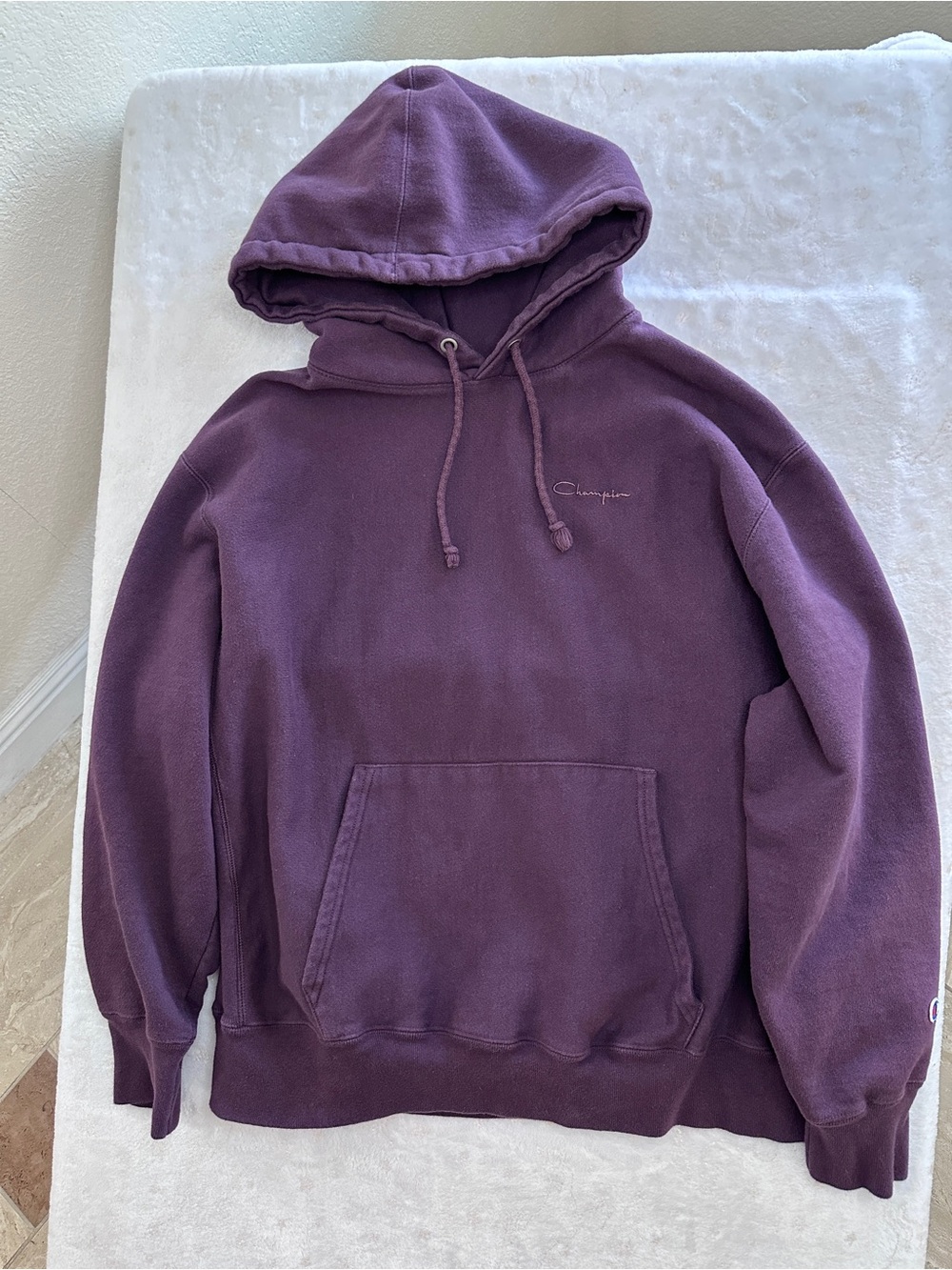 Vintage 90s Reverse weave Champion Purple Pullover Hoodie with Kangaroo Pocket